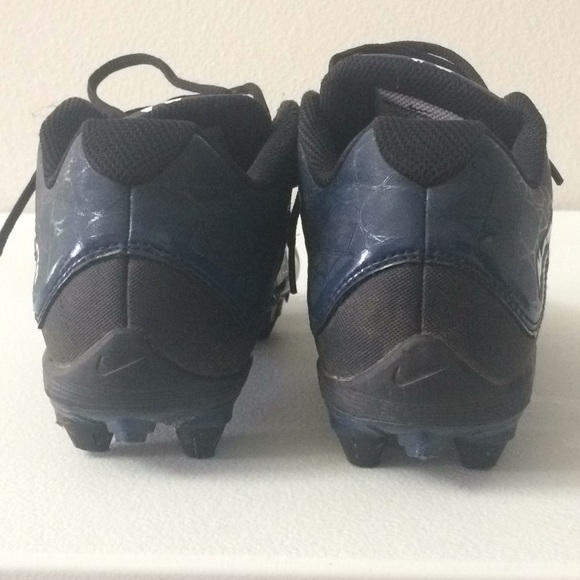 Nike Alpha Soccer Shoes - Picture 5 of 5